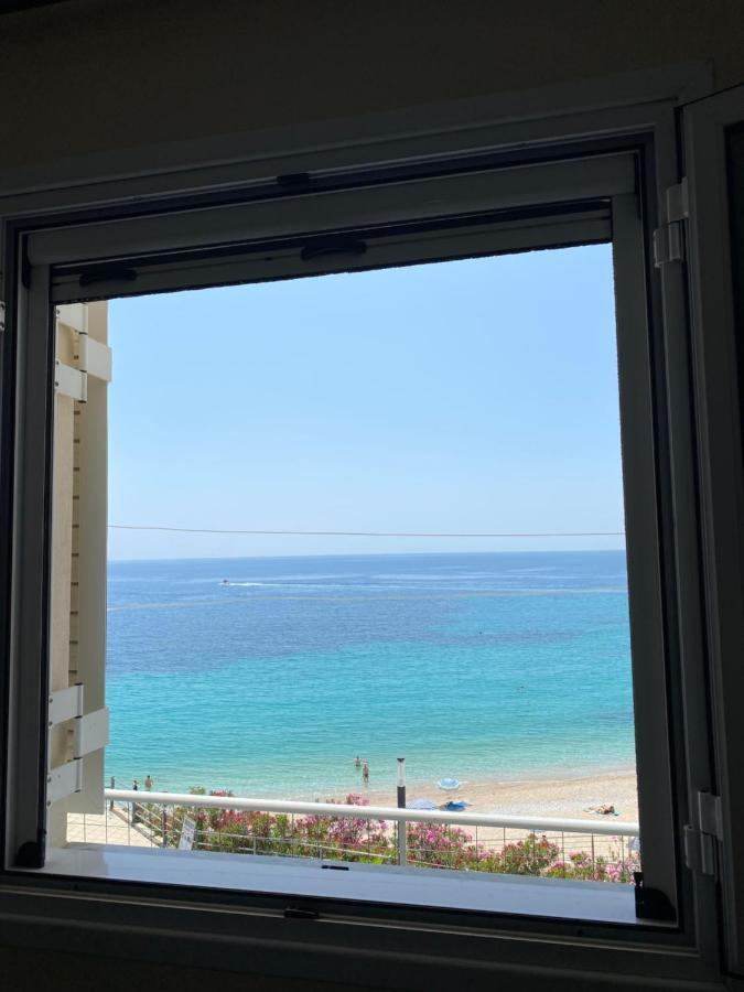 Veronika'S Apartment Himare Exterior photo